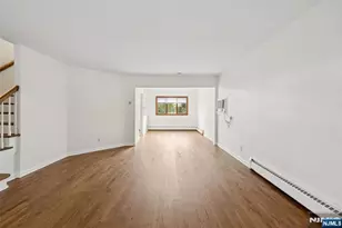 35 Edgewater, Edgewater, NJ 07020 - Photo 6