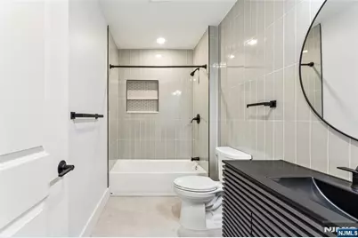 84 Hollywood Avenue 2 #2, East Orange, NJ 07018 - Photo 10