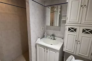 2 Millo Pl 1, Little Ferry, NJ 07643 - Photo 6