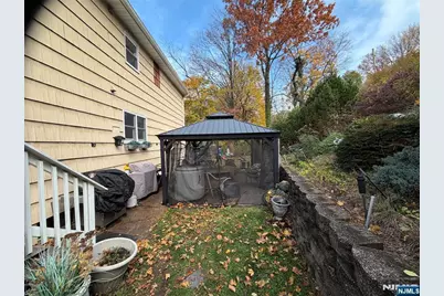 102 Kossuth Street 1 #1, Wallington, NJ 07057 - Photo 18