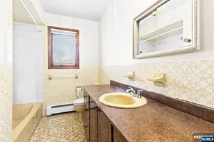 325 Brinkerhoff Ave 2, Palisades Park, NJ 07650 - Photo 22