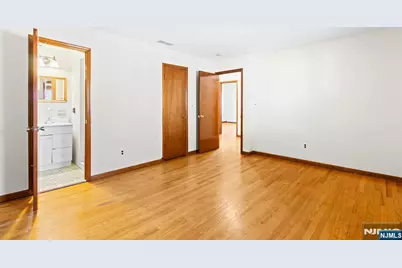 325 Brinkerhoff Avenue 2 #2, Palisades Park, NJ 07650 - Photo 12