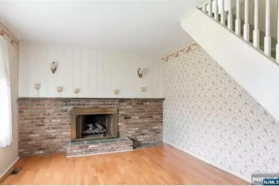 611 Boulton Avenue, Point Pleasant, NJ 08742 - Photo 4