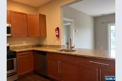 1304 Windsor Park Court, Englewood, NJ 07631 - Photo 6