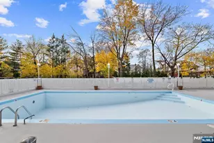 277 Prospect Ave 11H, Hackensack, NJ 07601 - Photo 20