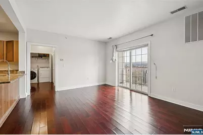 2404 Windsor Park Court, Englewood, NJ 07631 - Photo 8