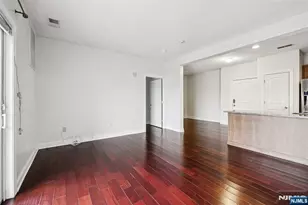 2404 Windsor Park Ct 114, Englewood, NJ 07631 - Photo 6