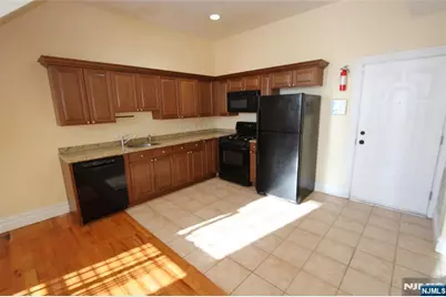 1 John Street 14 #14, Haledon, NJ 07508 - Photo 12