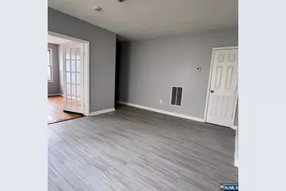 97 Clinton Place, Newark, NJ 07108 - Photo 6