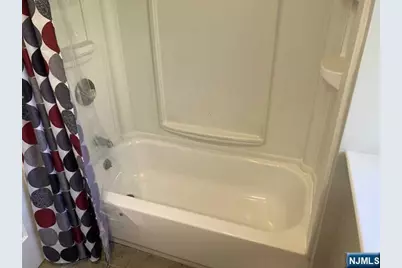 303 Hamilton Place Bas2 #BAS2, Hackensack, NJ 07601 - Photo 16