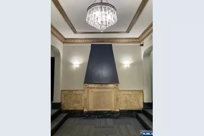 303 Hamilton Place Bas2 #BAS2, Hackensack, NJ 07601 - Photo 2