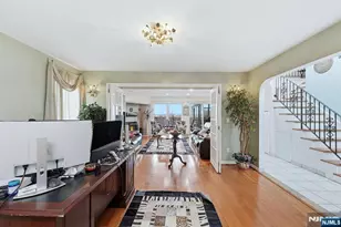 703 Stewart St, Ridgefield, NJ 07657 - Photo 10