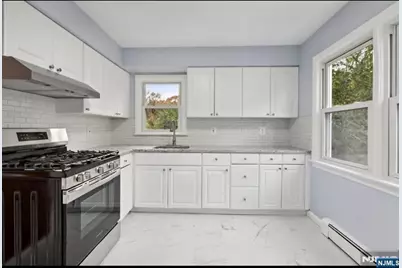 162 E Fairmount Avenue 2 #2, Maywood, NJ 07607 - Photo 1