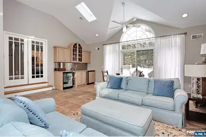 62 Leach, Park Ridge, NJ 07656 - Photo 12