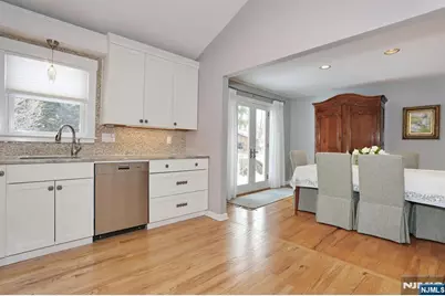 62 Leach, Park Ridge, NJ 07656 - Photo 8