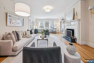 258 Ridgewood Avenue, Glen Ridge, NJ 07028 - Photo 6