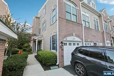 80 Lydia Drive, Guttenberg, NJ 07093 - Photo 2