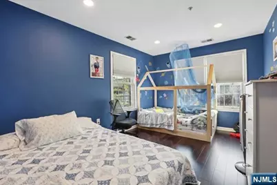 80 Lydia Drive, Guttenberg, NJ 07093 - Photo 22