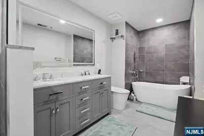 80 Lydia Drive, Guttenberg, NJ 07093 - Photo 20