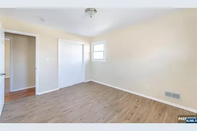 413 Essex Street 2nd Floor #2nd Floor, Hackensack, NJ 07601 - Photo 22