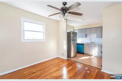 413 Essex Street 2nd Floor #2nd Floor, Hackensack, NJ 07601 - Photo 10