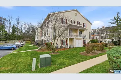 770 Sassafras Court, Mahwah, NJ 07430 - Photo 28