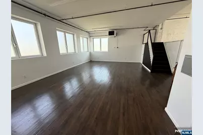 38 Garfield Avenue 1C #1C, Garfield, NJ 07026 - Photo 8