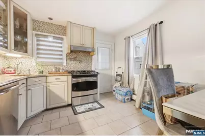 67 Norwood Avenue 1 #1, Lodi, NJ 07644 - Photo 4