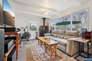 269 Paterson Ave, Midland Park, NJ 07432 - Photo 10