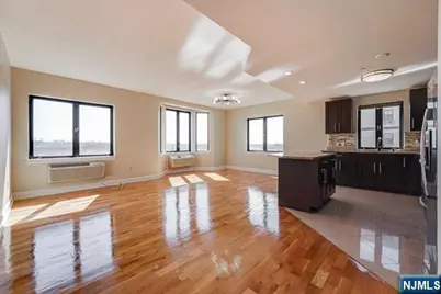 29 1st Street 401 #401, Hackensack, NJ 07601 - Photo 1