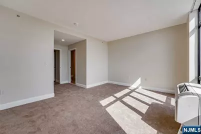 29 1st Street 401 #401, Hackensack, NJ 07601 - Photo 14