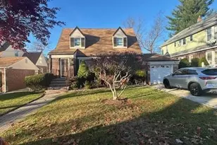 55 Hamilton Rd, Teaneck Township, NJ 07666 - Photo 1