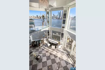 600 Harbor Boulevard 1079-81 #1079-81, Weehawken, NJ 07086 - Photo 10