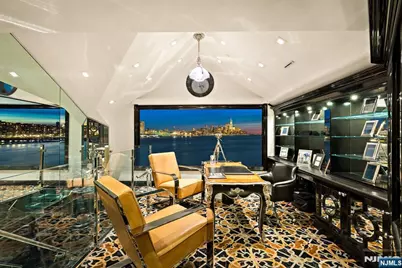 600 Harbor Boulevard 1079-81 #1079-81, Weehawken, NJ 07086 - Photo 28