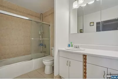 5 Horizon Road 2304 #2304, Fort Lee, NJ 07024 - Photo 22