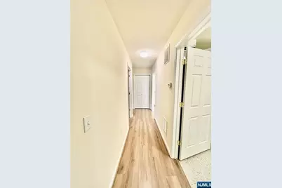 926 Juniper Way, Mahwah, NJ 07430 - Photo 10