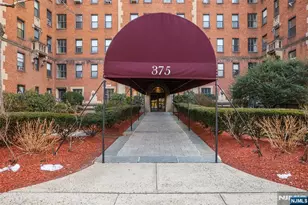 363-377 Mount Prospect 2Aw, Newark, NJ 07104 - Photo 2