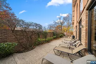 1420 Westgate Dr, Fort Lee, NJ 07024 - Photo 16