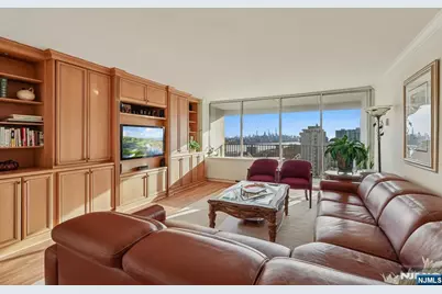 5 Horizon Road 1405-1407 #1405-1407, Fort Lee, NJ 07024 - Photo 10