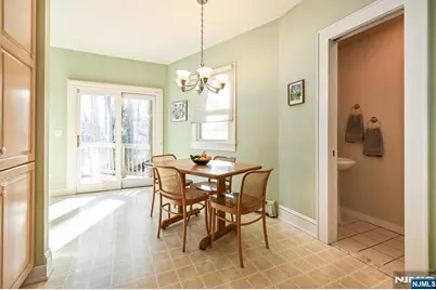 24 Jerome Avenue, Glen Rock, NJ 07452 - Photo 16