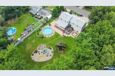 215 White Avenue, Old Tappan, NJ 07675 - Photo 42