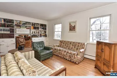 40 Hering Road, Montvale, NJ 07645 - Photo 18