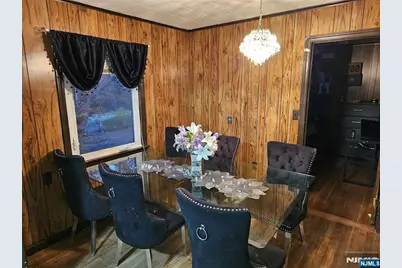 1656 Hamburg Turnpike, Wayne, NJ 07470 - Photo 4