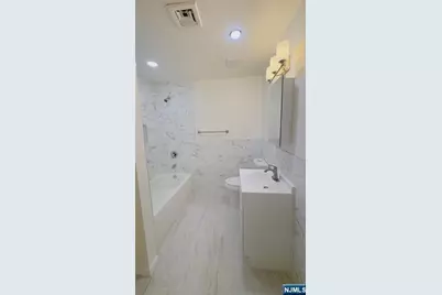 1516 John F Kennedy Boulevard 2 #2, Union City, NJ 07087 - Photo 2