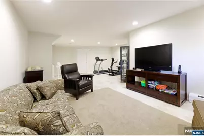 102 Aspen Court T002 #T002, Norwood, NJ 07648 - Photo 34