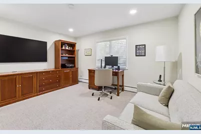 102 Aspen Court T002 #T002, Norwood, NJ 07648 - Photo 22