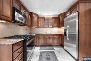 305 Heights Dr 3, Haledon, NJ 07508 - Photo 18