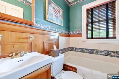 200 Lincoln Street, Englewood, NJ 07631 - Photo 30