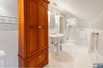 200 Lincoln Street, Englewood, NJ 07631 - Photo 32