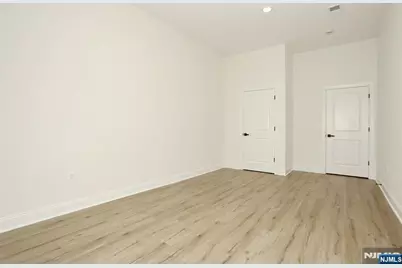 385 Passaic Avenue 1 #1, Lodi, NJ 07644 - Photo 24